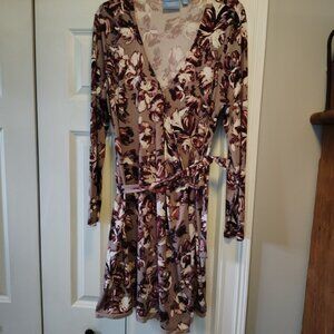Vera Wang Floral Long Sleeved Wrap Dress - Mauve, Taupe